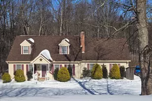 3 White Oak Dr, Fleetwood, PA 19522 - Photo 1