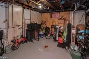 41 N Carroll St, Reading, PA 19611 - Photo 27