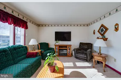 523 Mount Laurel Avenue, Temple, PA 19560 - Photo 9