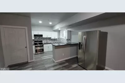 1729 Centre Avenue #10, Reading, PA 19601 - Photo 9