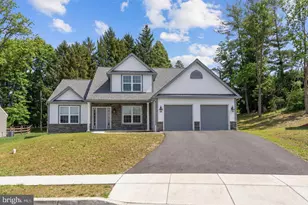 200 Sianna Cir, Wernersville, PA 19565 - Photo 37