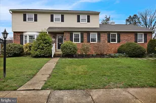 28 Cheltenham Dr, Reading, PA 19610 - Photo 1