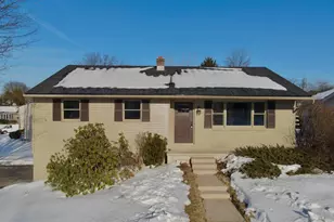 701 Tamarack Trail, Reading, PA 19607 - Photo 1