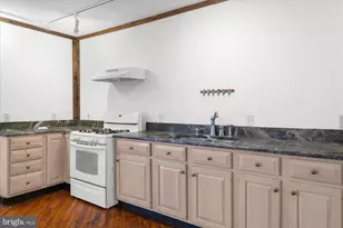 102 S Richmond St, Fleetwood, PA 19522 - Photo 47