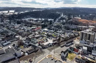 102 S Richmond St, Fleetwood, PA 19522 - Photo 95