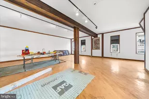 102 S Richmond St, Fleetwood, PA 19522 - Photo 3