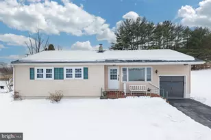 129 Old State Rd, Reading, PA 19606 - Photo 1