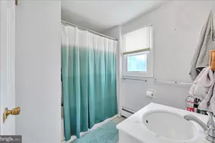 344/346 Chestnut St, Mertztown, PA 19539 - Photo 13