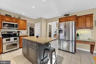 110 Pennsylvania Ave, Sinking Spring, PA 19608 - Photo 15