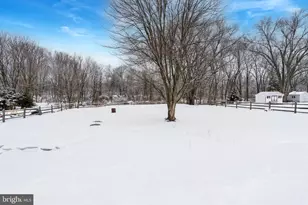 1687 E Main St, Douglassville, PA 19518 - Photo 23