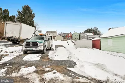 137 E High Street, Womelsdorf, PA 19567 - Photo 23