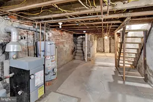 1045 Chestnut St, Reading, PA 19602 - Photo 19