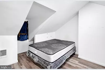 1045 Chestnut Street, Reading, PA 19602 - Photo 17