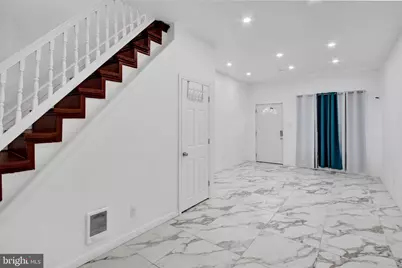 1045 Chestnut Street, Reading, PA 19602 - Photo 5