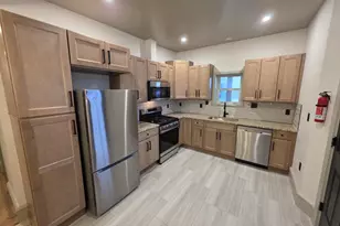 434 S Fourth St, Hamburg, PA 19526 - Photo 9