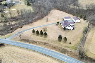 757 E Rehrersburg Rd, Bethel, PA 19507 - Photo 3