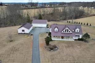 757 E Rehrersburg Rd, Bethel, PA 19507 - Photo 5