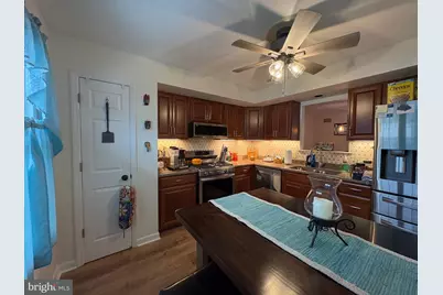 1128 Fredrick Boulevard, Reading, PA 19605 - Photo 3