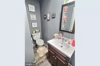 725 Pear Street, Reading, PA 19601 - Photo 5