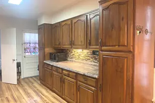 138 W Windsor St, Reading, PA 19601 - Photo 7