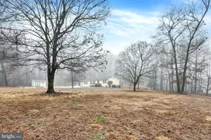 25 Timber Ridge Rd, Morgantown, PA 19543 - Photo 25