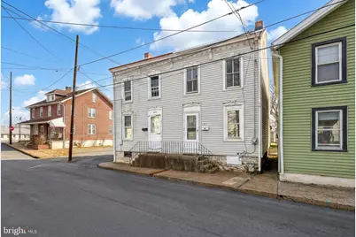 211 Washington Street, Hamburg, PA 19526 - Photo 3
