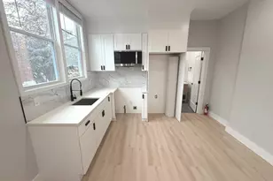 230 N 9th St, Reading, PA 19601 - Photo 3