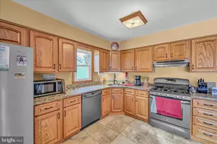 39 Fox Glove Ln, Reading, PA 19606 - Photo 17