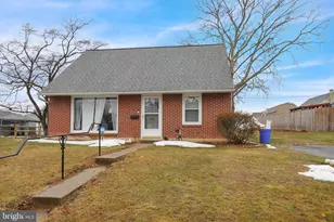 2114 Cullum Dr, Reading, PA 19601 - Photo 1