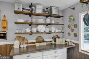 2121 Bressler Dr, Reading, PA 19610 - Photo 17