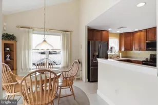 309 Charleston Ln, Reading, PA 19610 - Photo 5