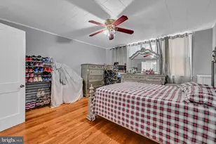 1519 N 11th St, Reading, PA 19604 - Photo 19