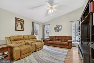 209 Woodbridge Ln, Douglassville, PA 19518 - Photo 17