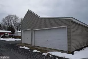 117 N Robeson St, Robesonia, PA 19551 - Photo 25