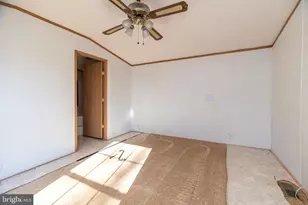 100 Waldon Cir, Macungie, PA 18062 - Photo 17