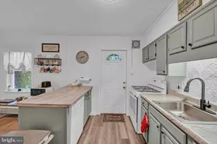 1425 N 13th St, Reading, PA 19604 - Photo 11