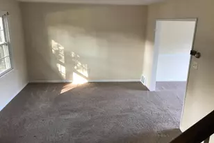 205 Sycamore Rd, Reading, PA 19611 - Photo 3