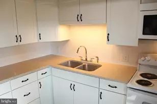 739 S Main St, Oley, PA 19547 - Photo 9