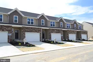 227 Lucille Way, Fleetwood, PA 19522 - Photo 1