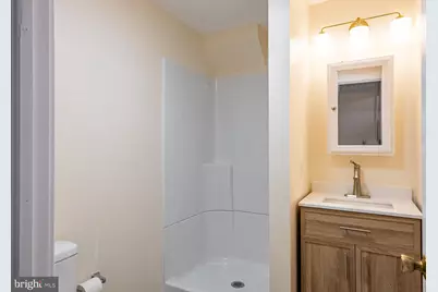 4 W Lancaster Avenue, Reading, PA 19607 - Photo 9