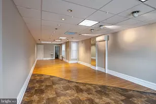 4 W Lancaster Ave, Reading, PA 19607 - Photo 5