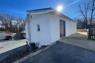 210 N Centre Ave, Leesport, PA 19533 - Photo 3