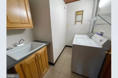 210 N Centre Avenue #APARTMENT A, Leesport, PA 19533 - Photo 9