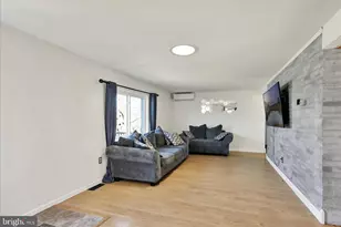 2266 Reading Blvd, Reading, PA 19609 - Photo 7