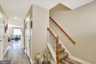 1034 Yarn Ct, Mohrsville, PA 19541 - Photo 3