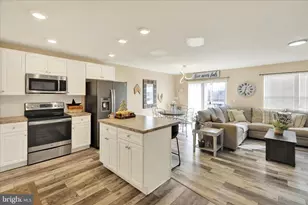 1034 Yarn Ct, Mohrsville, PA 19541 - Photo 7