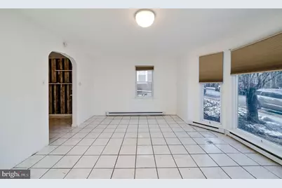 218 Mayberry Avenue, Reading, PA 19605 - Photo 9