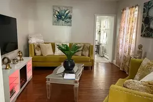 515 Elm St, Reading, PA 19601 - Photo 1