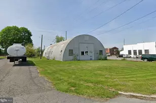 49 S Maple St, Kutztown, PA 19530 - Photo 1