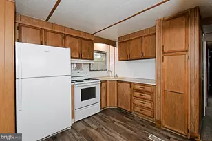 211 S Pine St, Kutztown, PA 19530 - Photo 17